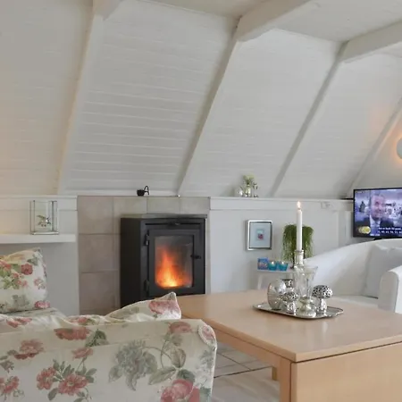 Tatil Evi Two-bedroom Holiday In