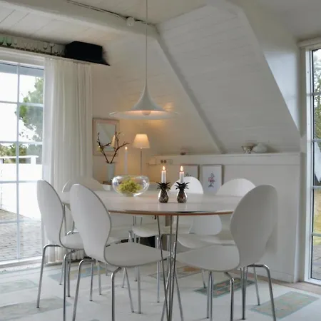 Tatil Evi Two-bedroom Holiday In *